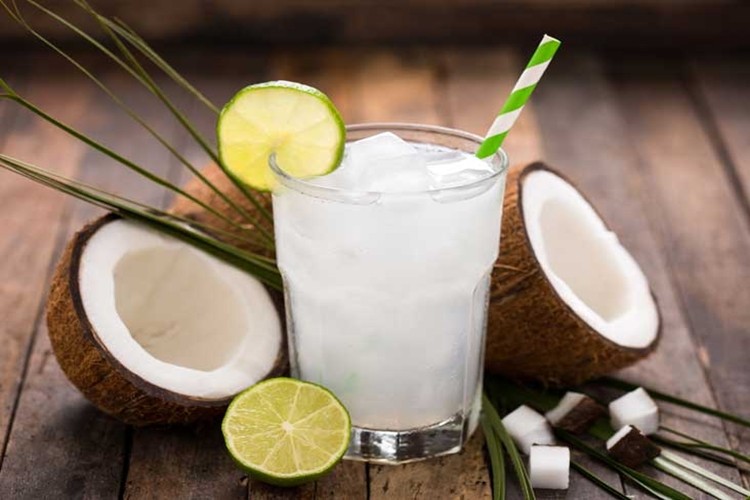 agua-de-coco-beneficios