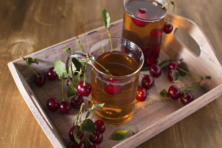 Chá de Cereja ajuda o alivio do estresse: veja 20 benefícios