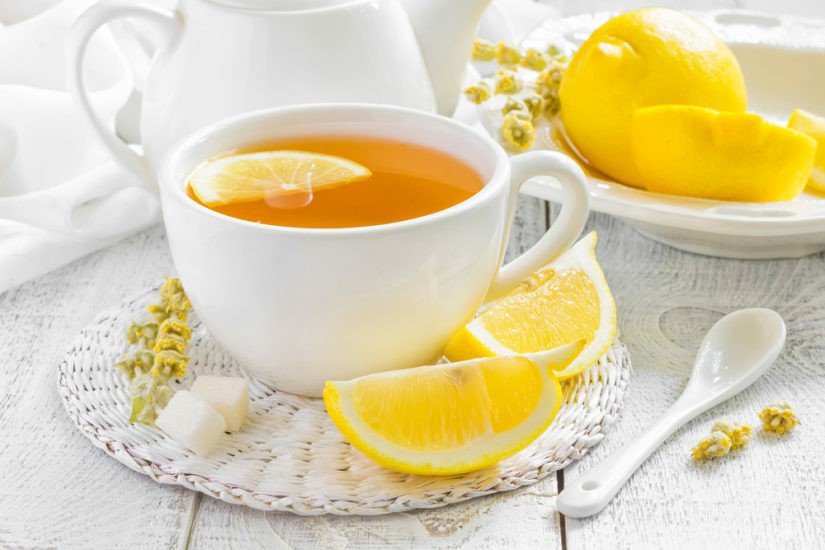 Chá de limão Desintoxica o corpo: veja 20 benefícios