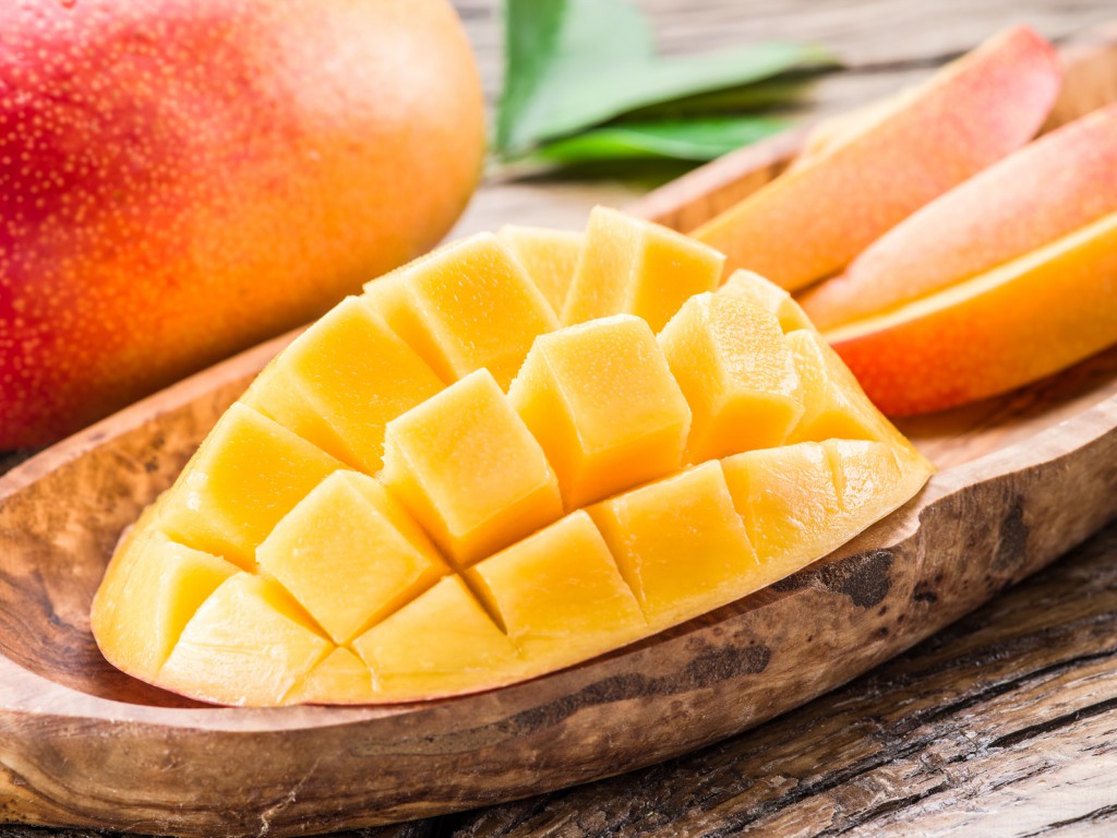 Manga ajuda na saúde digestiva: veja 30 benefícios da fruta