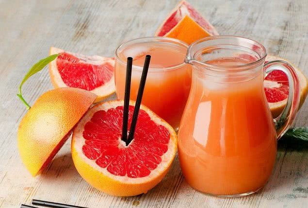 Suco de toranja ajuda a perder peso: veja 30 benefícios da fruta