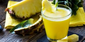 quais os beneficio do suco de abacaxi?