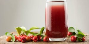 quais os benefícios do suco de acerola?