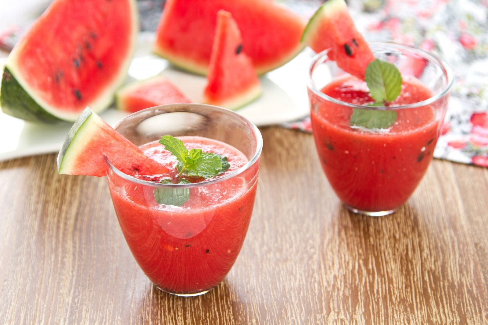 Suco de melancia com pepino Eliminar toxinas: veja 10 benefícios