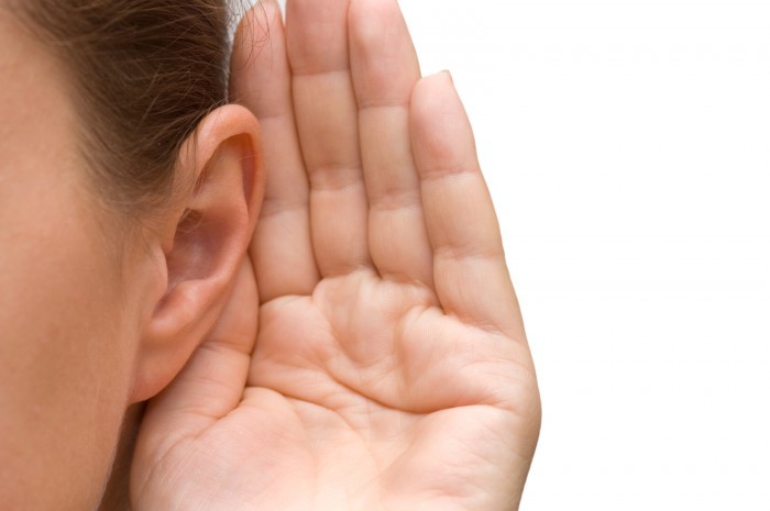 10 dicas para aliviar o zumbido dos ouvidos naturalmente: passo a passo