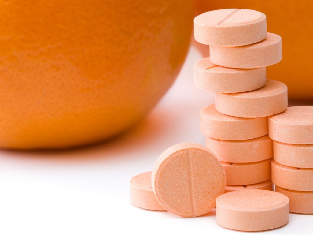 7 motivos pelo qual você precisa de suplemento de vitamina C